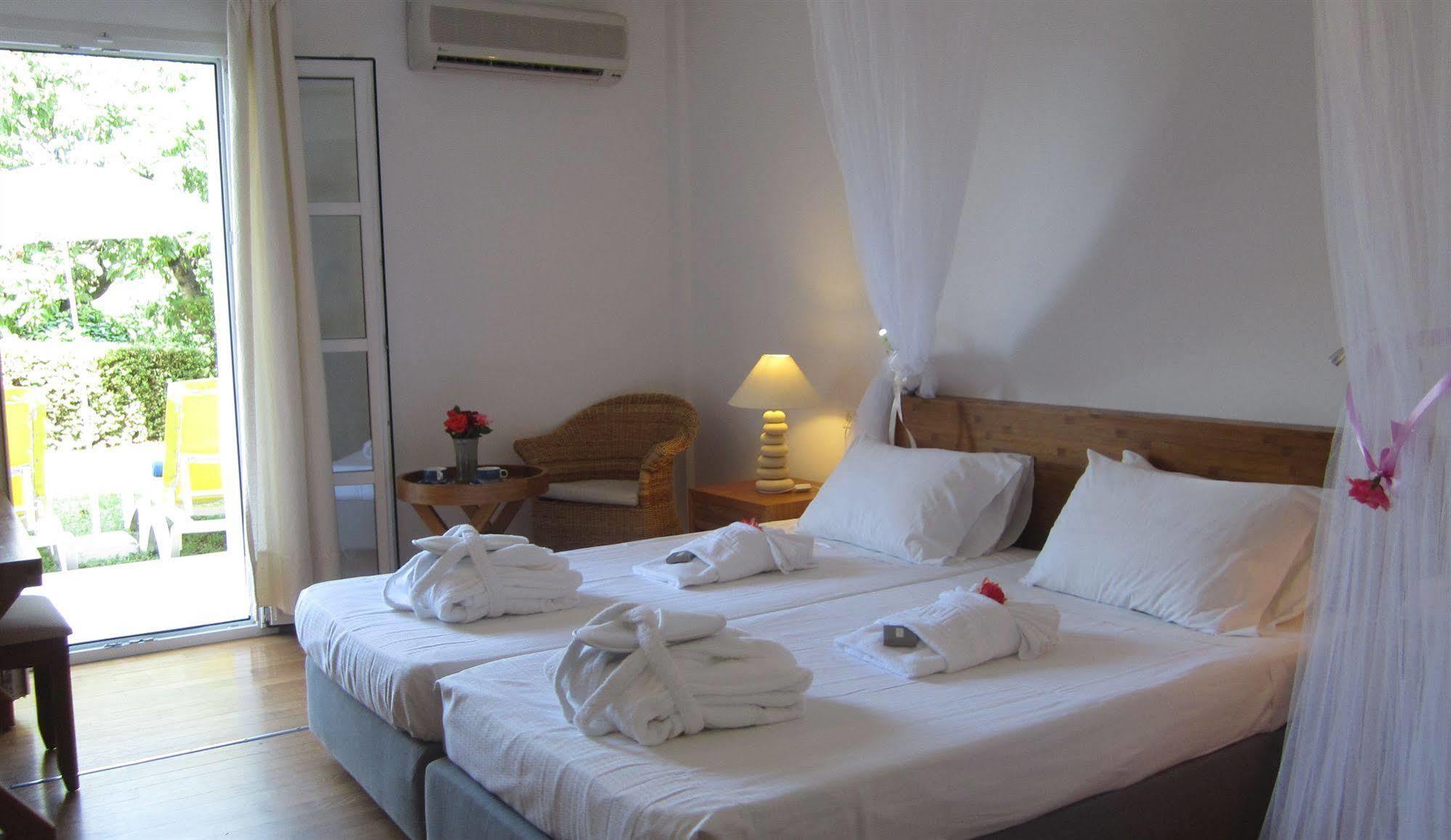 Ionian Princess Suites Hotel Akharávi Eksteriør bilde